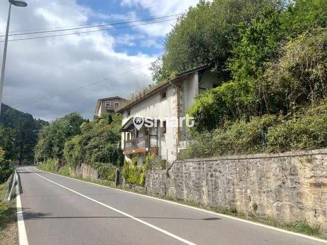 8 soveværelse Villa til salg i Guriezo - € 100.000 (Ref: 8171557)