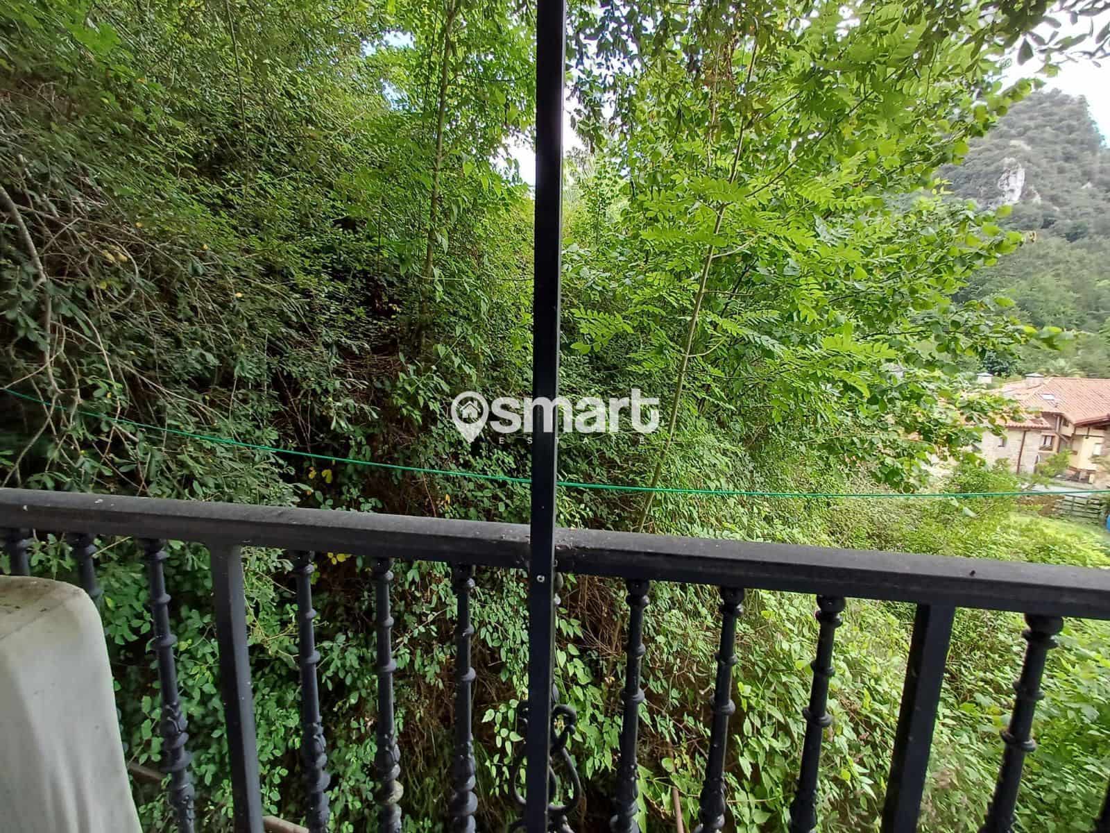 8 soveværelse Villa til salg i Guriezo - € 100.000 (Ref: 8171557)