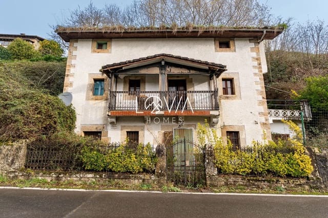 8 soveværelse Villa til salg i Guriezo - € 100.000 (Ref: 8171557)