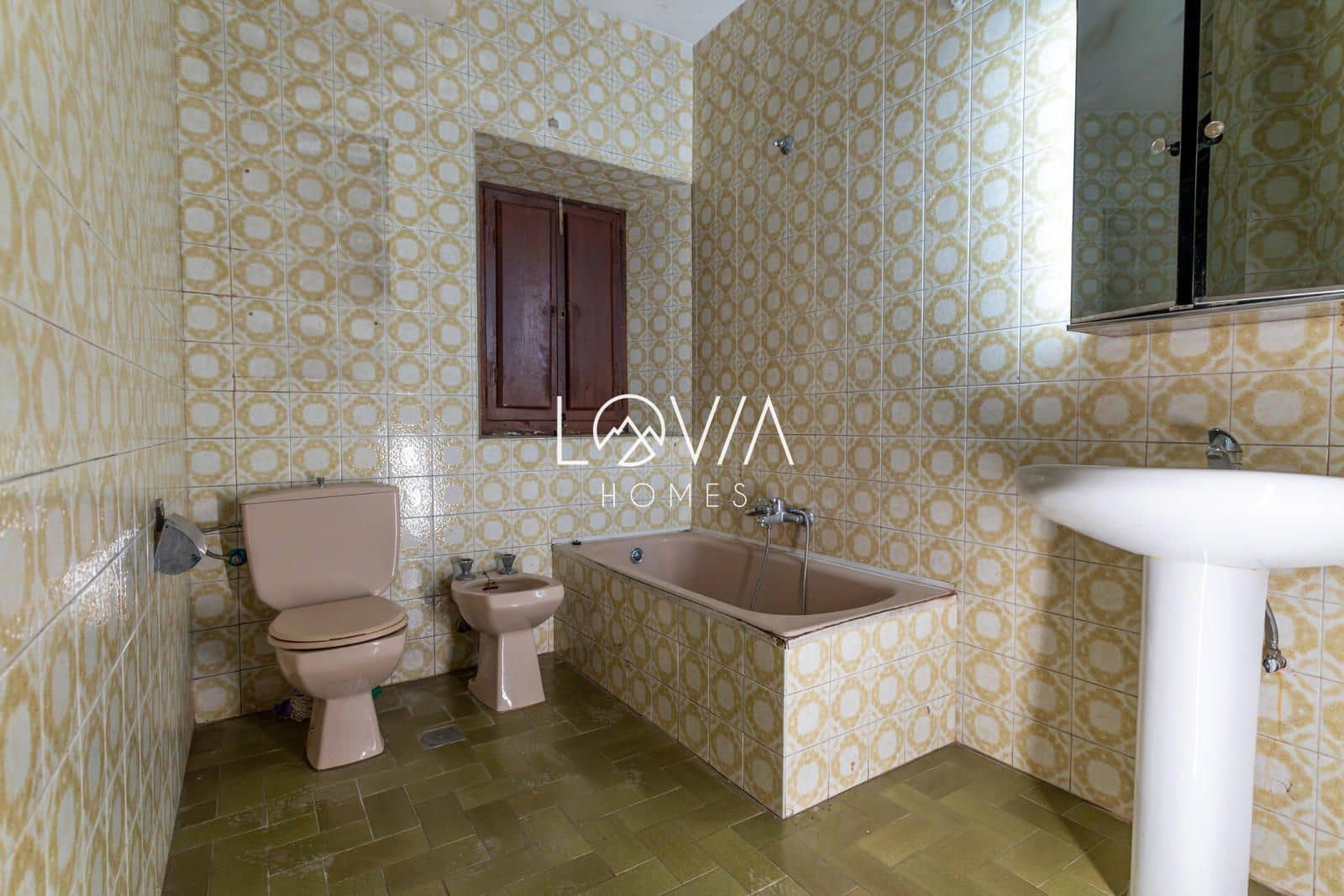 Chalet de 8 habitaciones en Guriezo en venta - 100.000 € (Ref: 8171557)