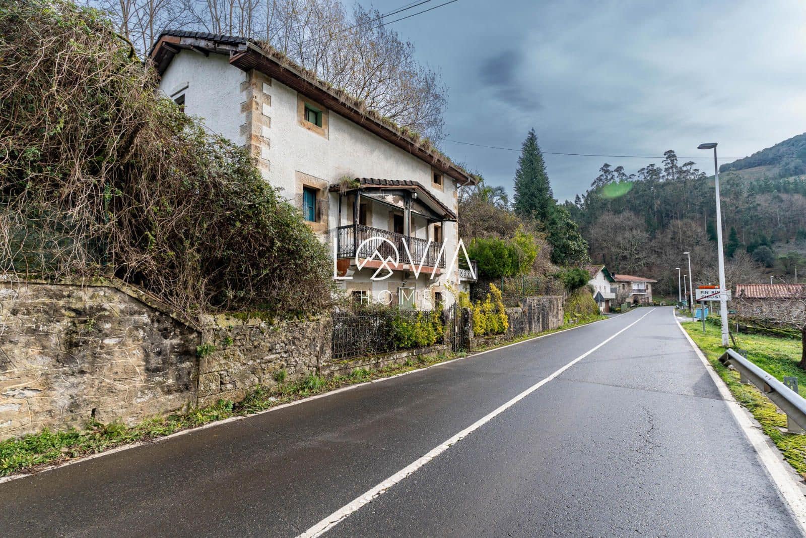 Chalet de 8 habitaciones en Guriezo en venta - 100.000 € (Ref: 8171557)