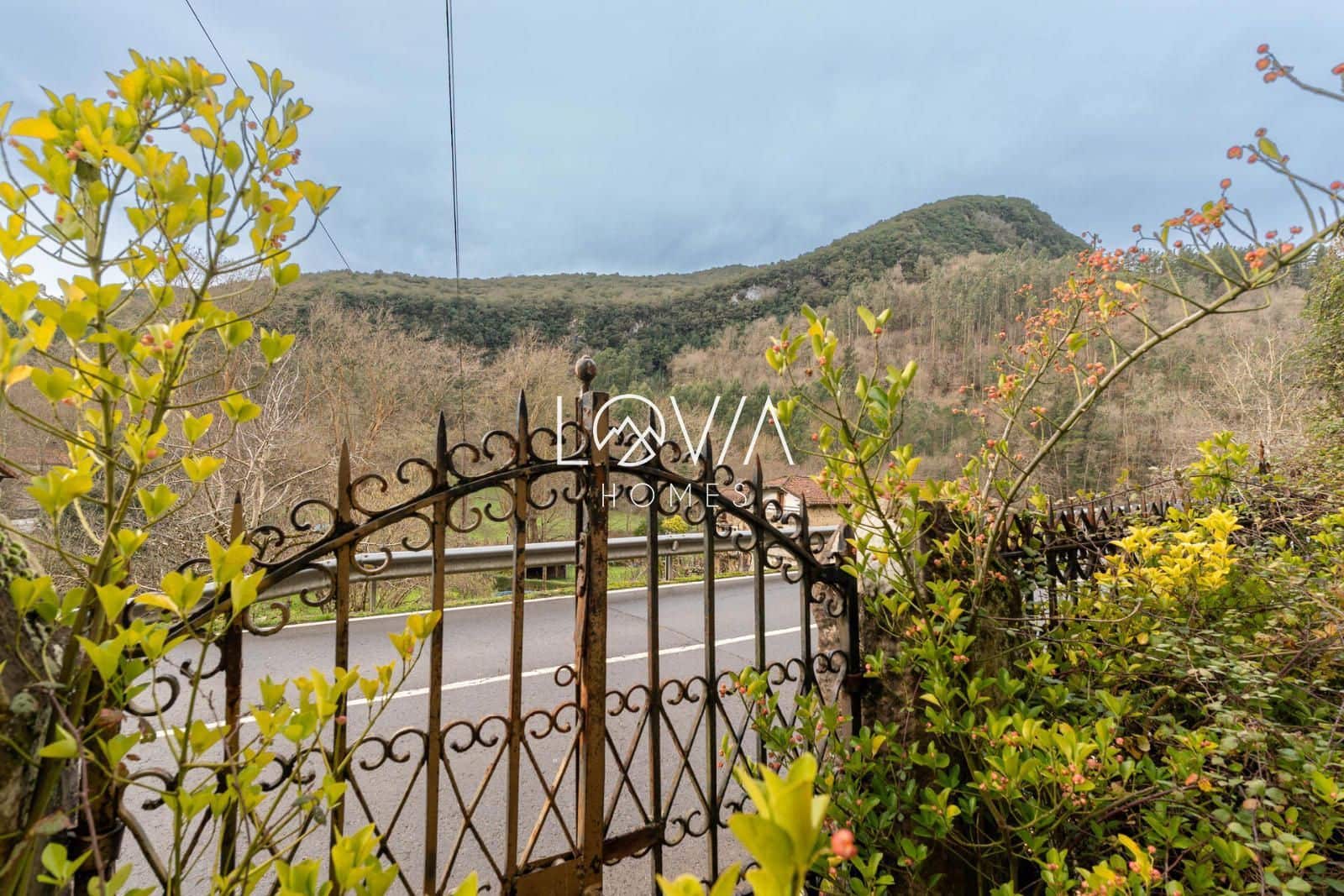 Chalet de 8 habitaciones en Guriezo en venta - 100.000 € (Ref: 8171557)