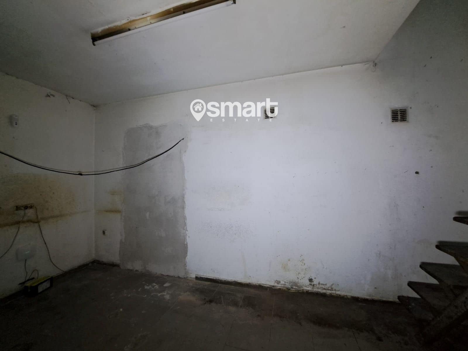 Erhverv til salg i Oviedo - € 44.000 (Ref: 8195603)