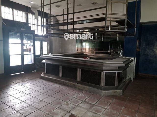 Erhverv til salg i Centro Urbano, Oviedo - € 44.000 (Ref: 8195603)