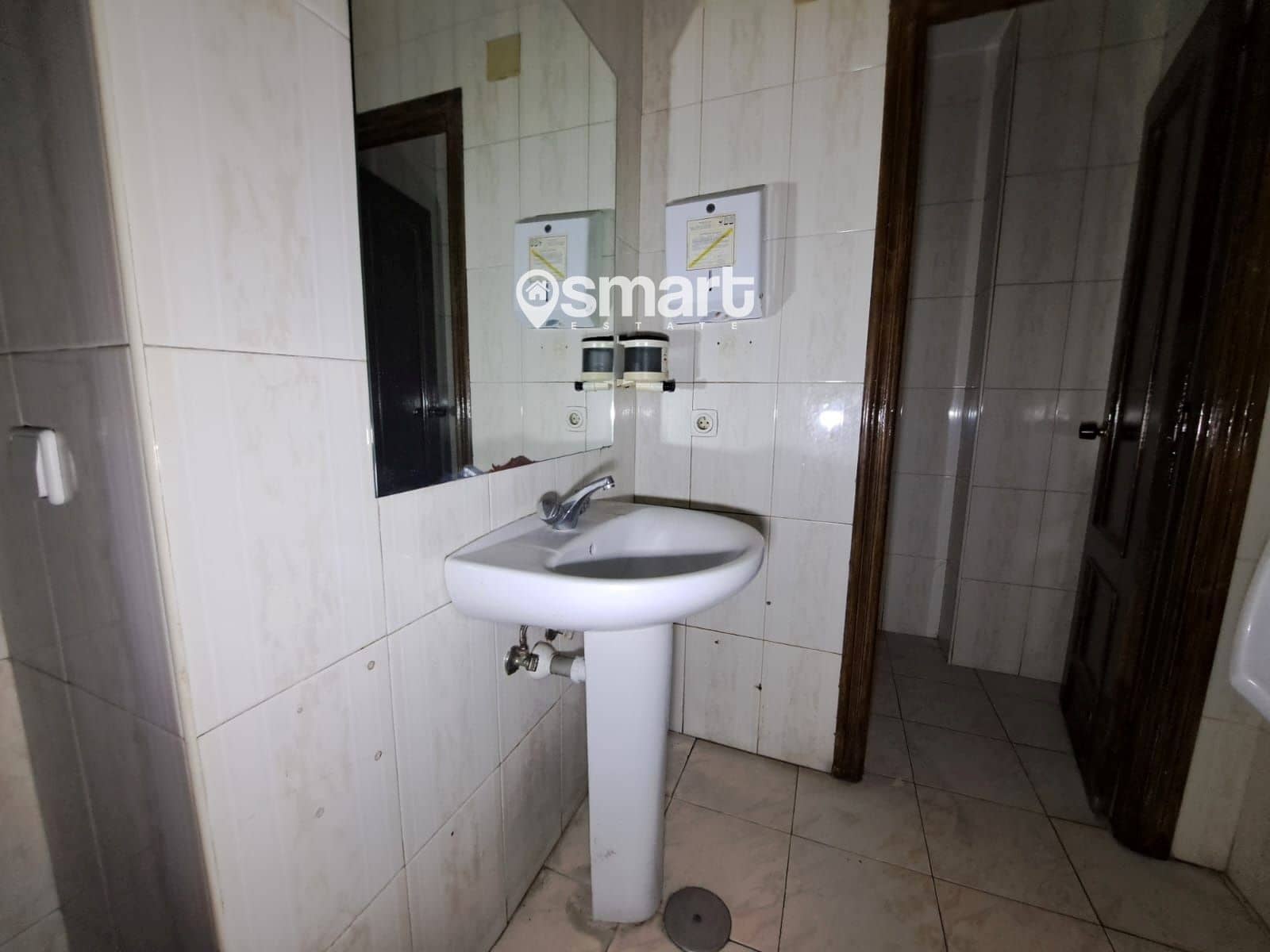 Erhverv til salg i Oviedo - € 44.000 (Ref: 8195603)