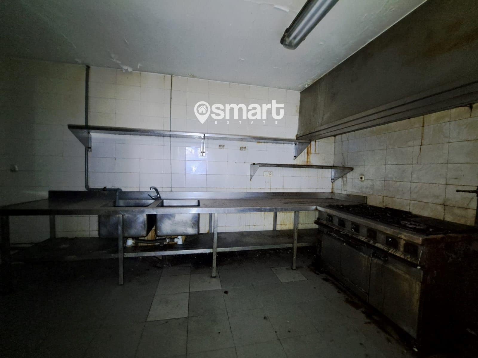 Erhverv til salg i Oviedo - € 44.000 (Ref: 8195603)