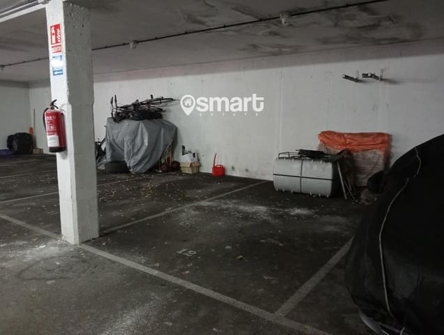 Garaje en Gijón en venta - 13.300 € (Ref: 8316532)