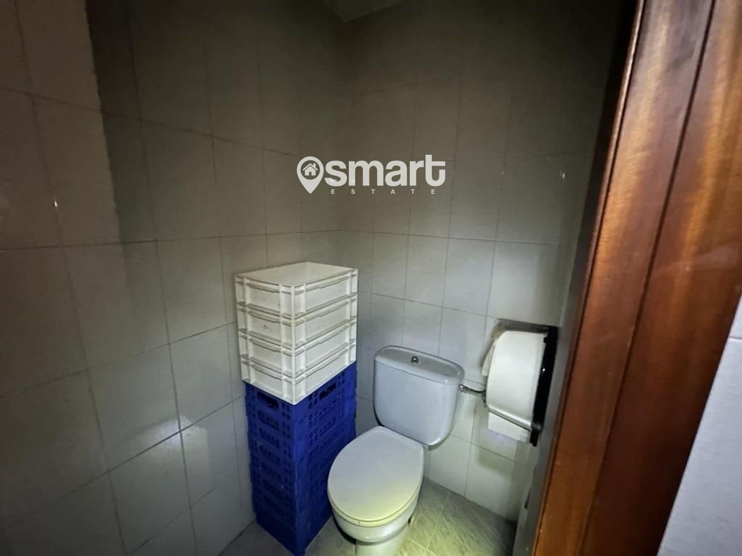 Commercial for sale in Mieres - € 100,000 (Ref: 8372174)