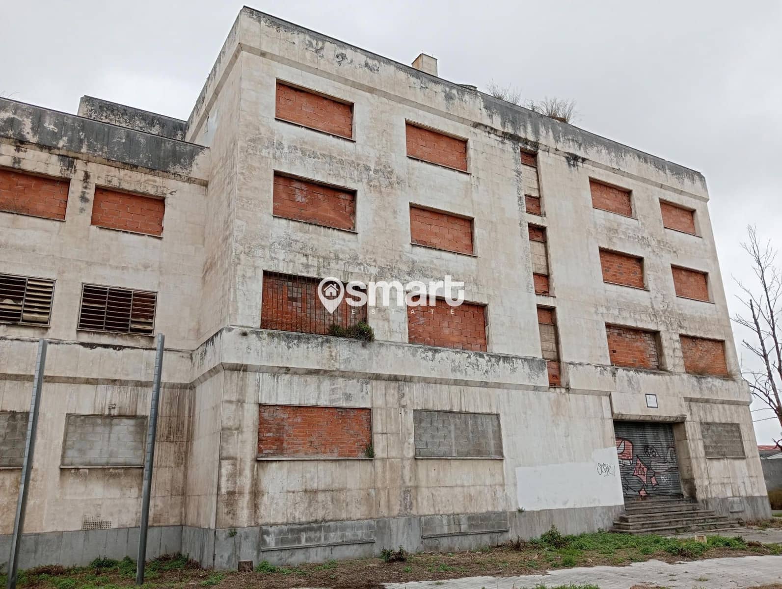 Restaurant/Bar til salg i Aviles - € 490.000 (Ref: 8414862)