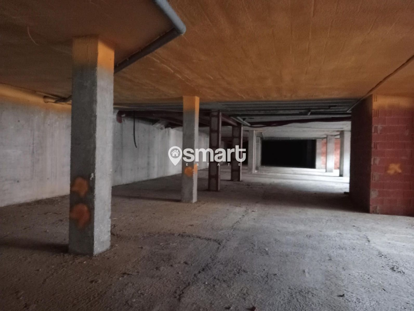 Commerciale in vendita in Pravia - 119.400 € (Rif: 8454006)