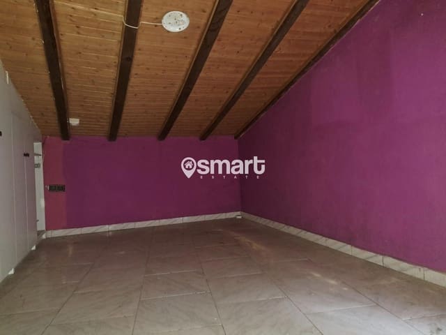 Kontor til salgs i Mieres - € 33 500 (Ref: 8465827)