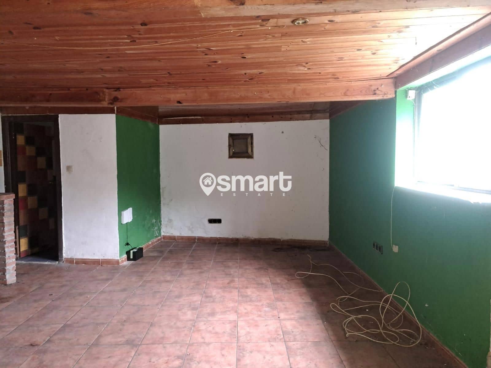 Kontor til salg i Mieres - € 33.500 (Ref: 8465827)