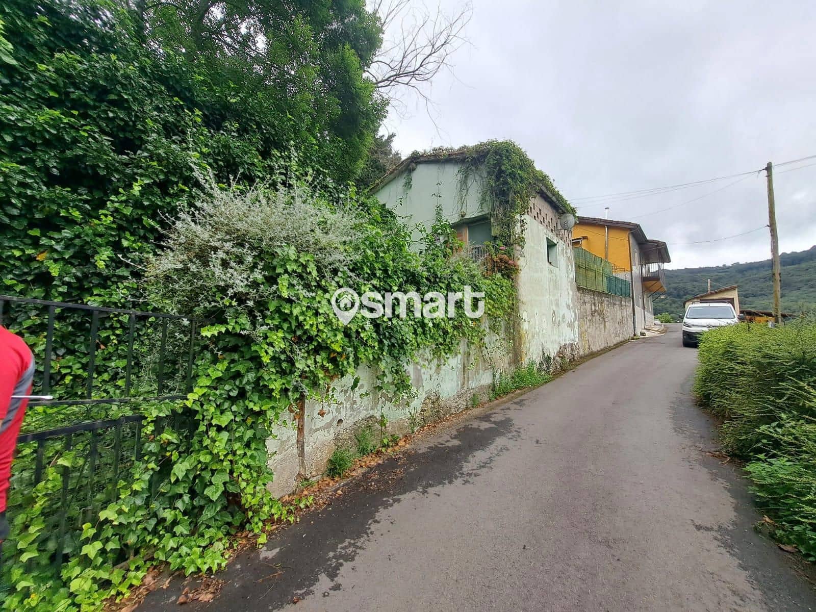 Kontor til salg i Mieres - € 33.500 (Ref: 8465827)
