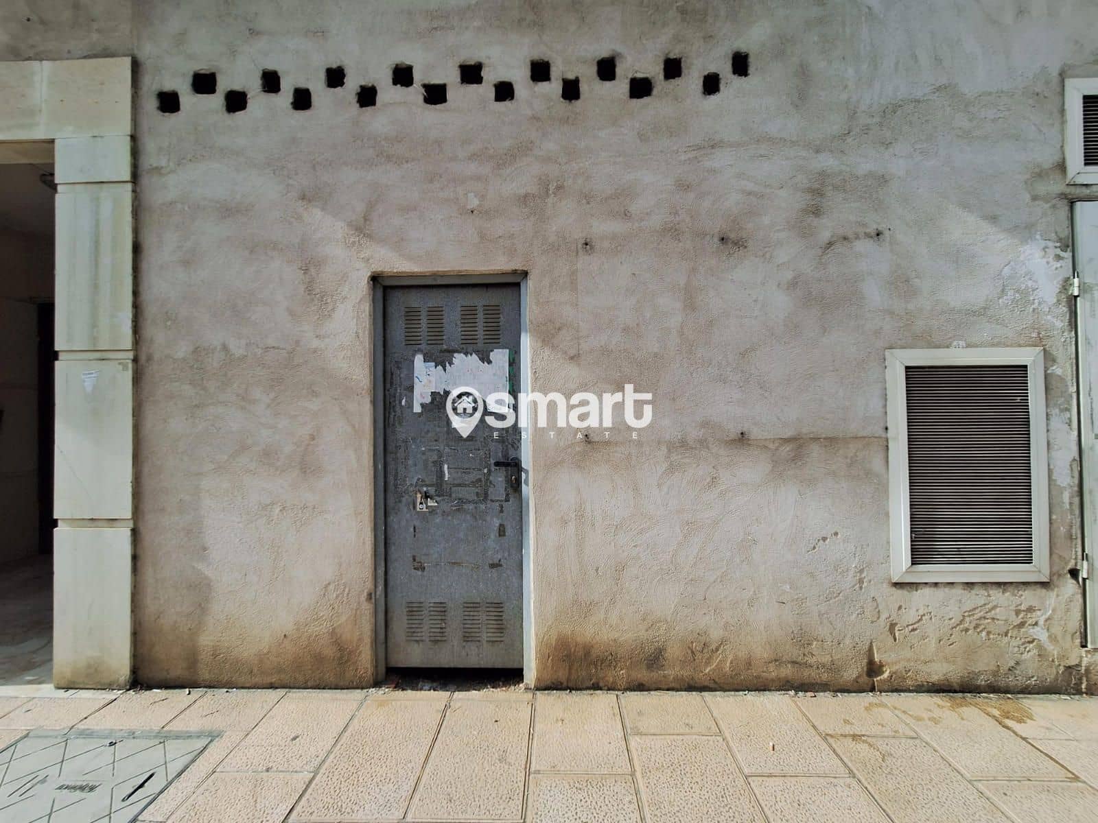 Commercial for sale in Sahagun - € 50,000 (Ref: 8473076)