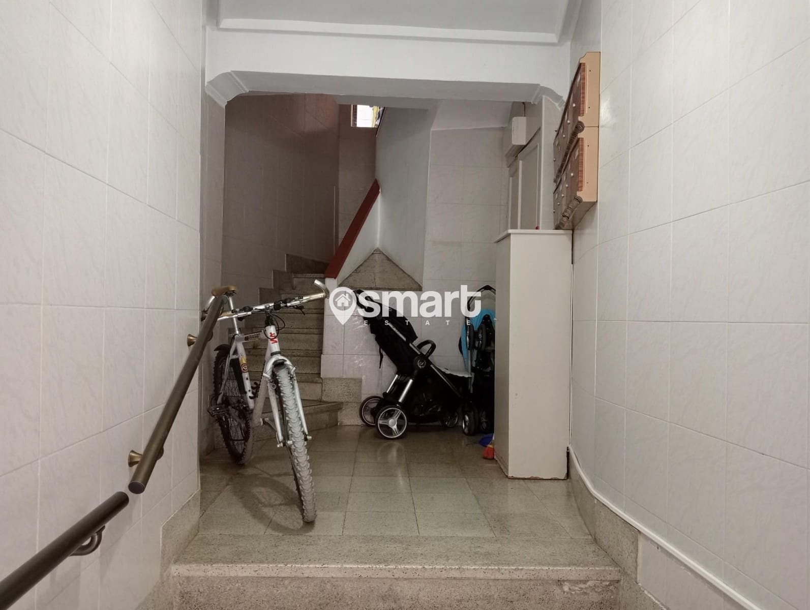 2 bedroom Flat for sale in Gijon - € 117,760 (Ref: 8484198)