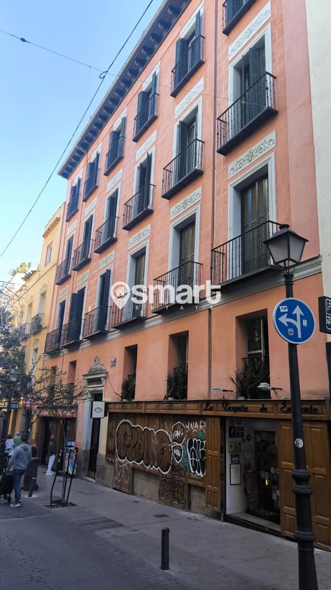 Erhverv til salg i Madrid by - € 299.000 (Ref: 8504579)