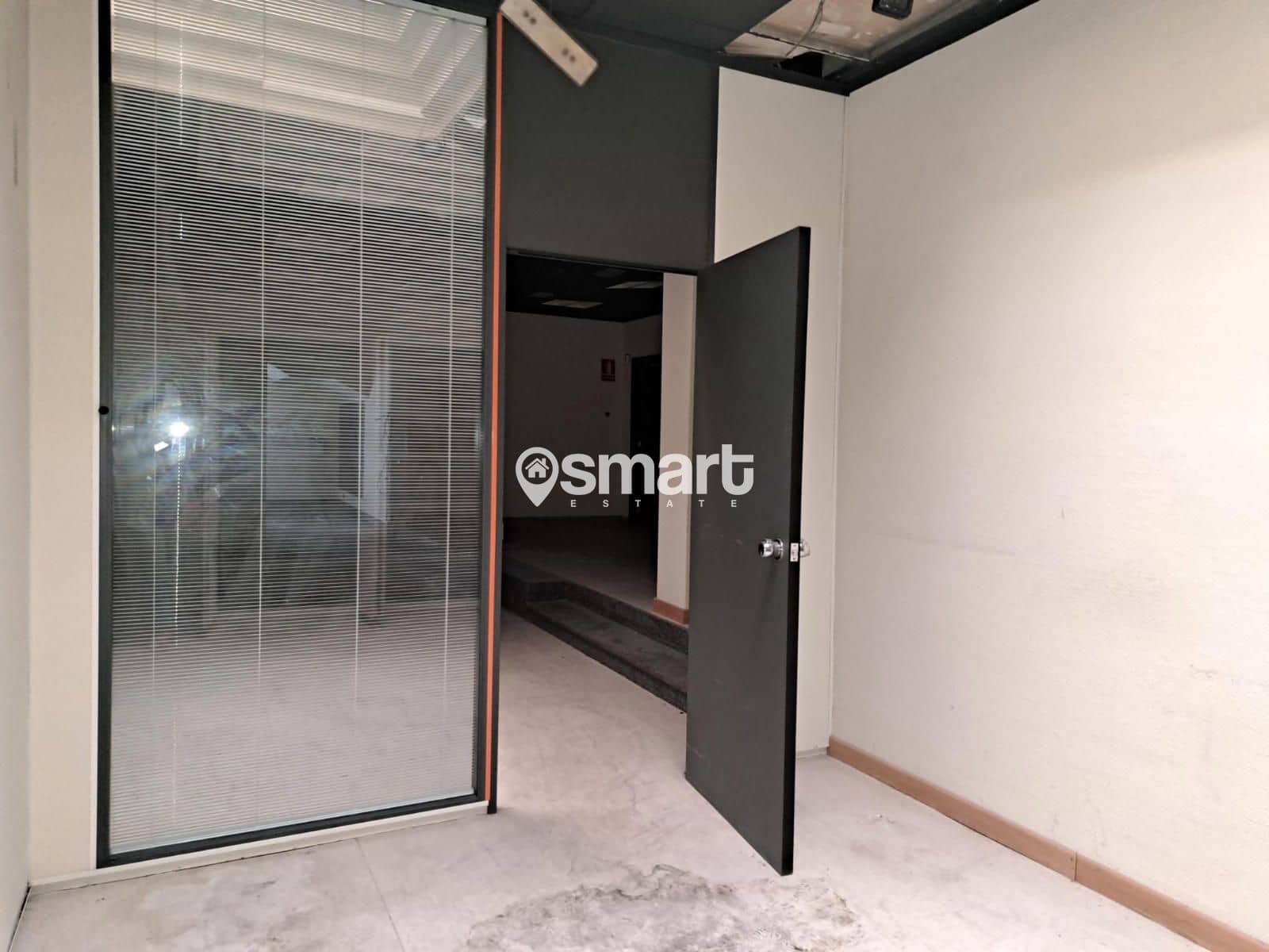 Erhverv til salg i Oviedo - € 315.400 (Ref: 8510341)