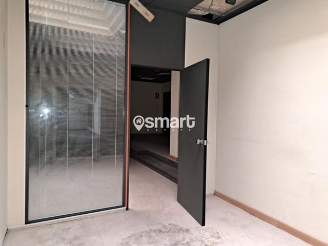 Erhverv til salg i Centro Urbano, Oviedo - € 315.400 (Ref: 8510341)