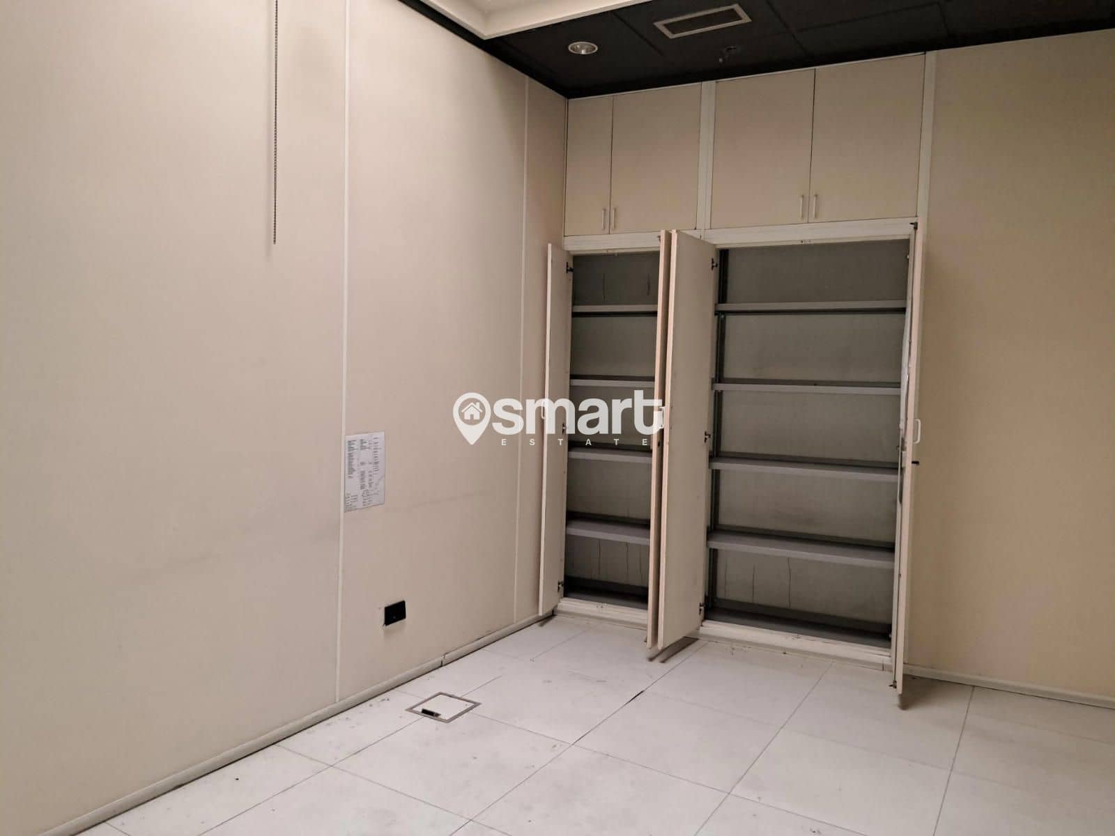 Erhverv til salg i Oviedo - € 315.400 (Ref: 8510341)