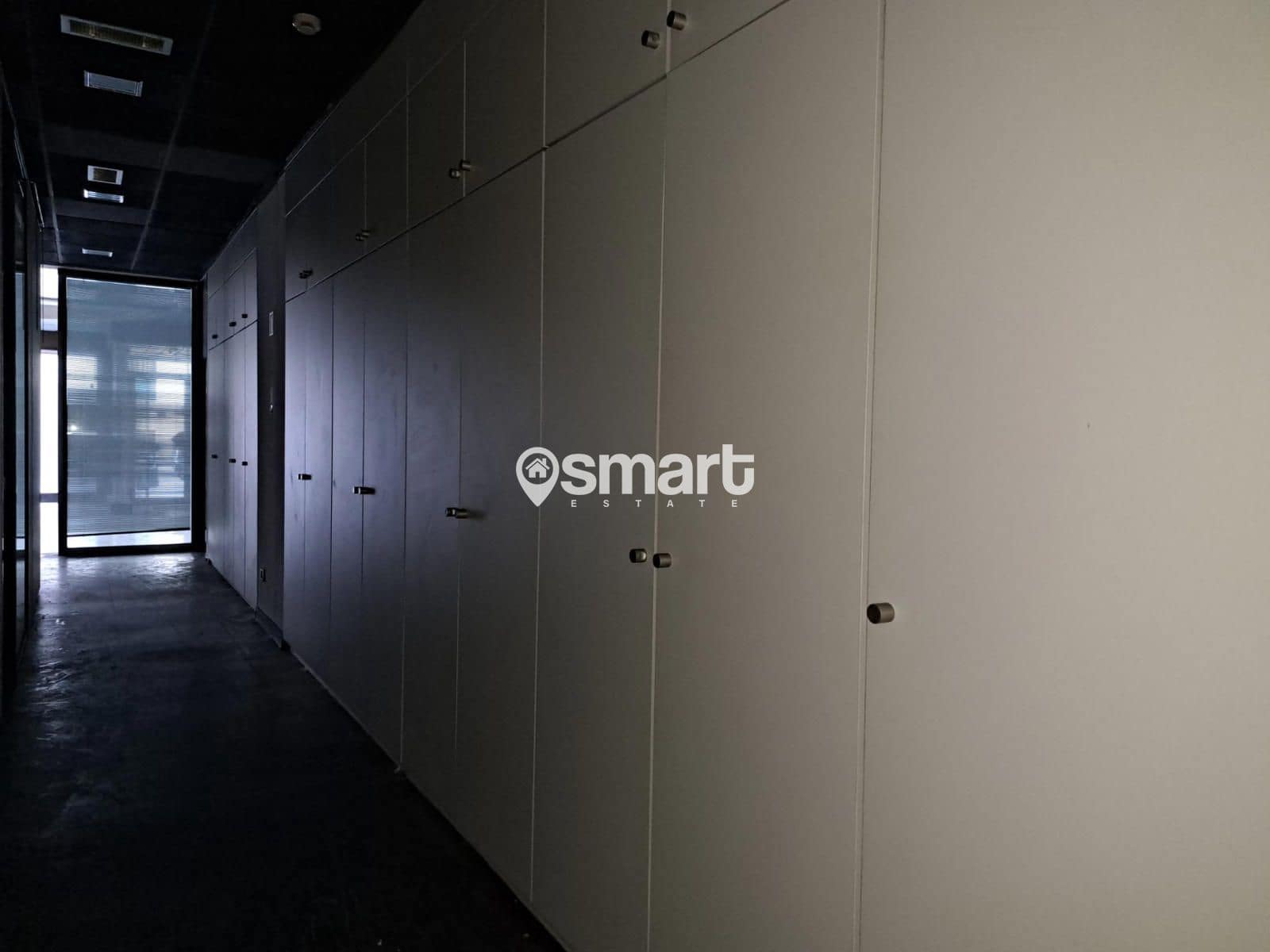 Erhverv til salg i Oviedo - € 315.400 (Ref: 8510341)