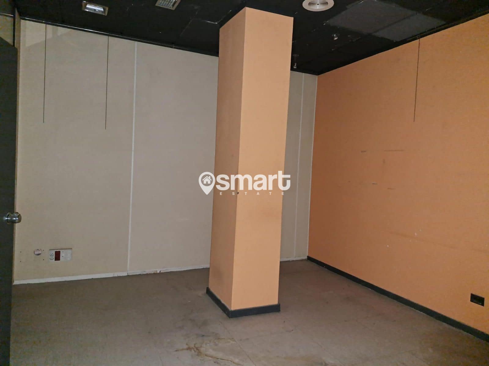 Erhverv til salg i Oviedo - € 315.400 (Ref: 8510341)