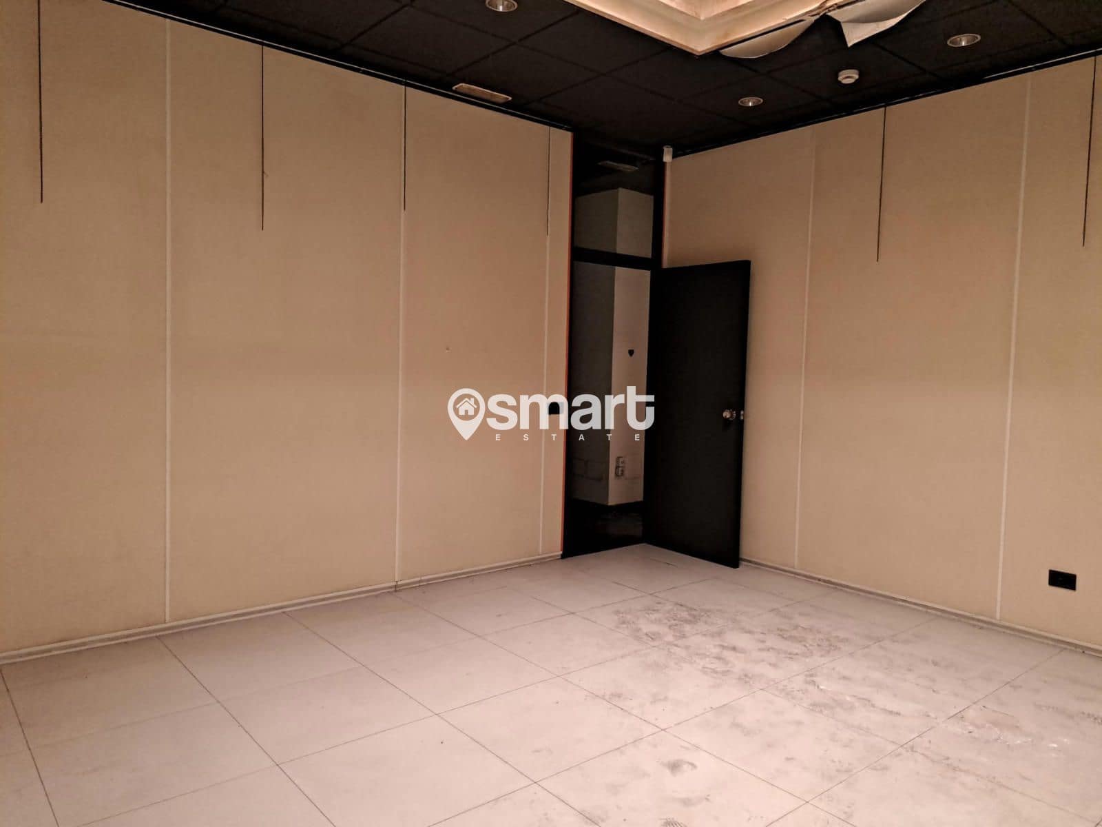 Erhverv til salg i Oviedo - € 315.400 (Ref: 8510341)