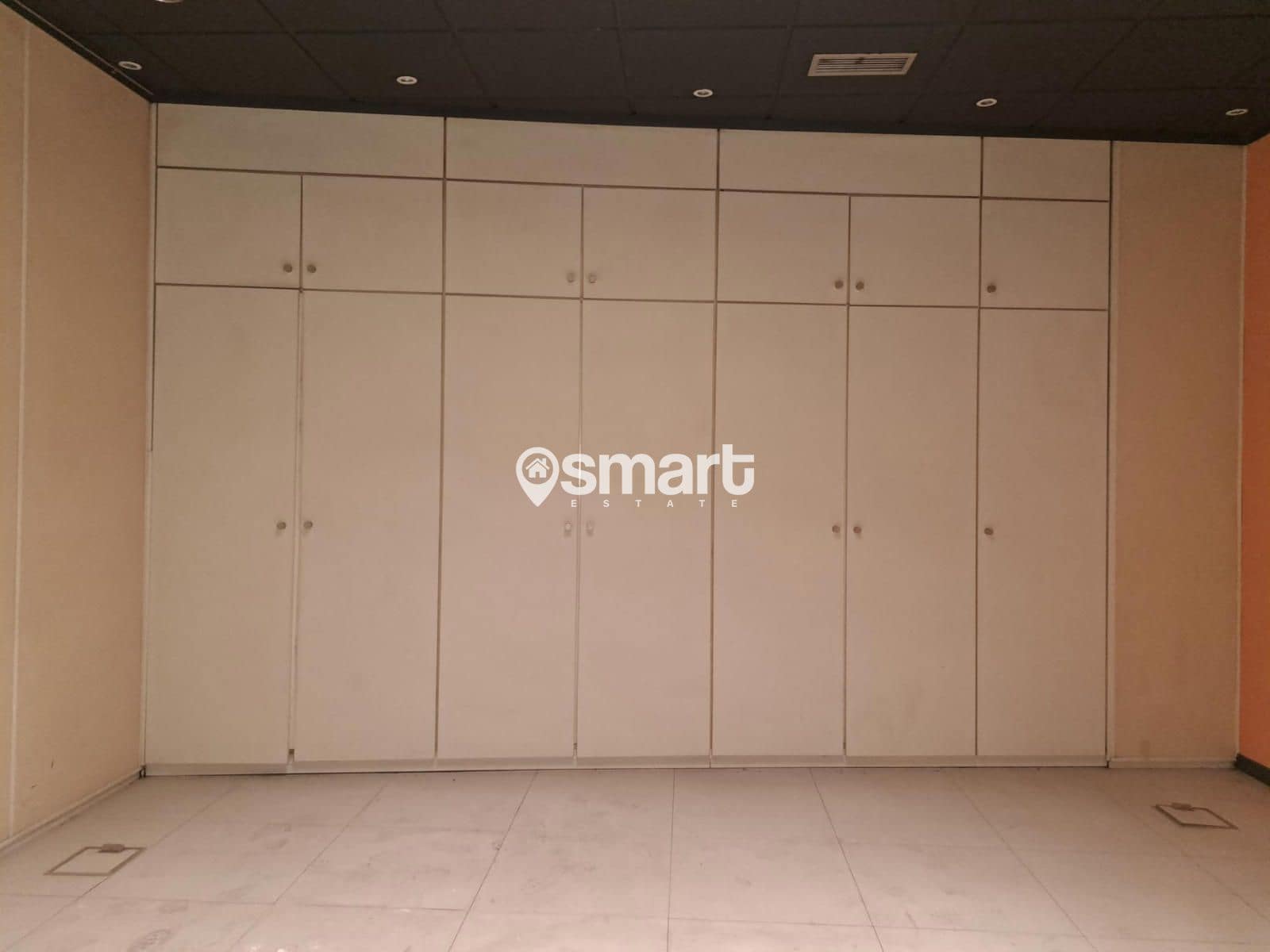 Erhverv til salg i Oviedo - € 315.400 (Ref: 8510341)