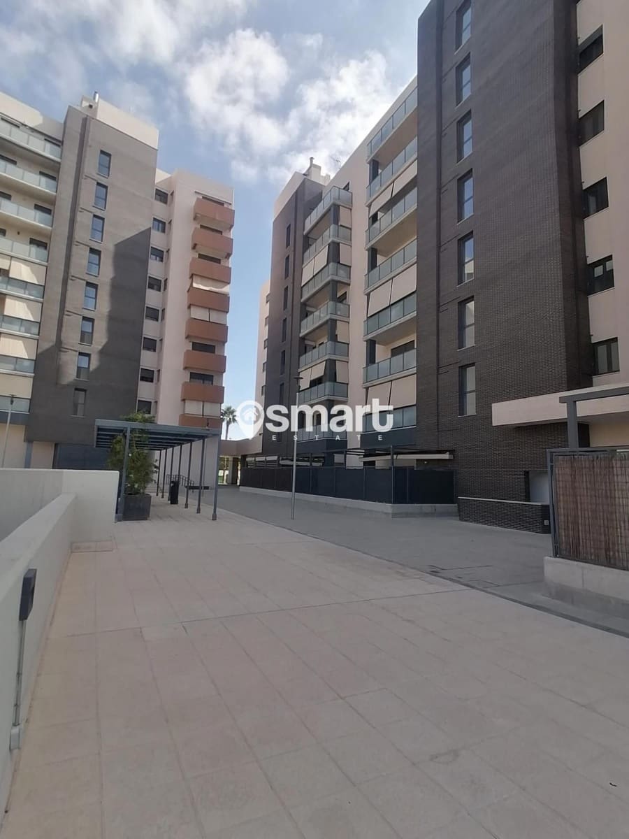 3 soveværelse Lejlighed til salg i Dos Hermanas med swimmingpool garage - € 296.000 (Ref: 8526241)