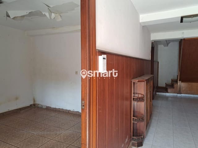 3 bedroom Villa for sale in Siero - € 45,000 (Ref: 8562961)