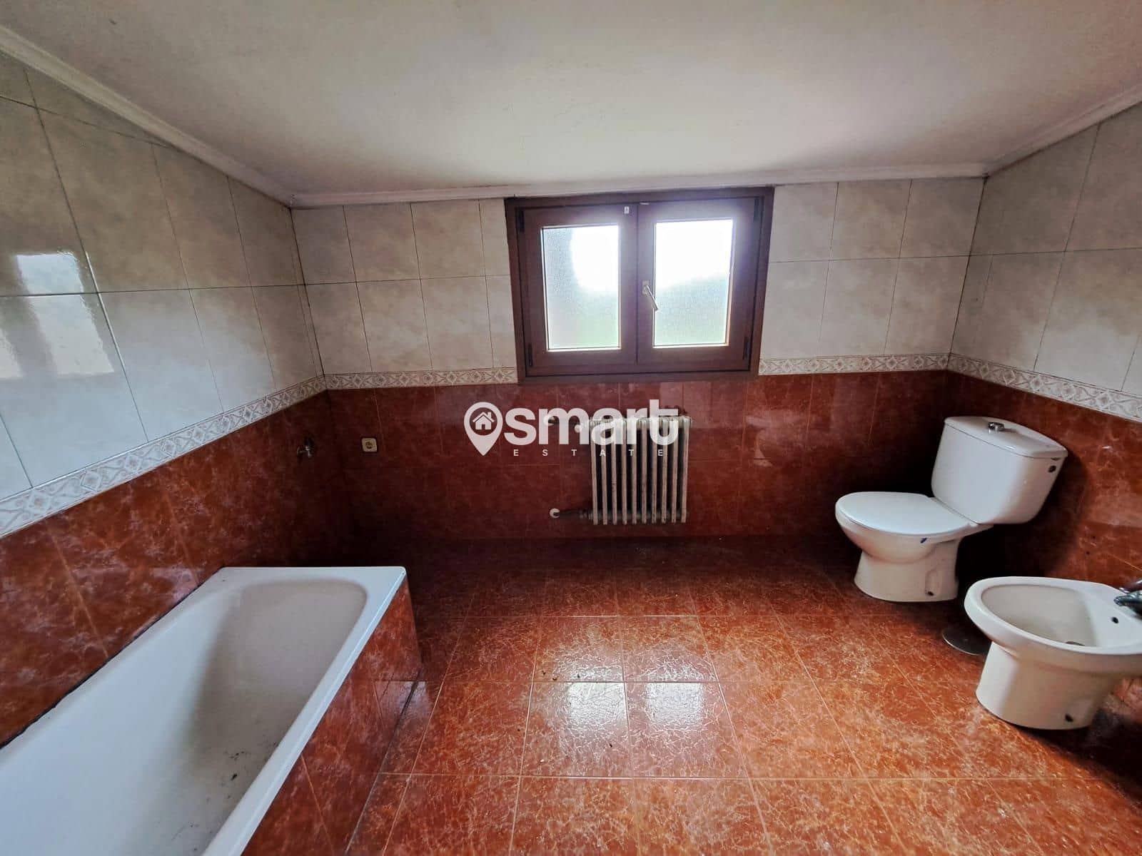 3 bedroom Villa for sale in Siero - € 45,000 (Ref: 8562961)