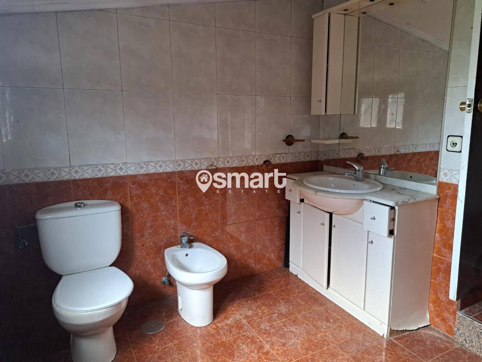 3 bedroom Villa for sale in Siero - € 45,000 (Ref: 8562961)