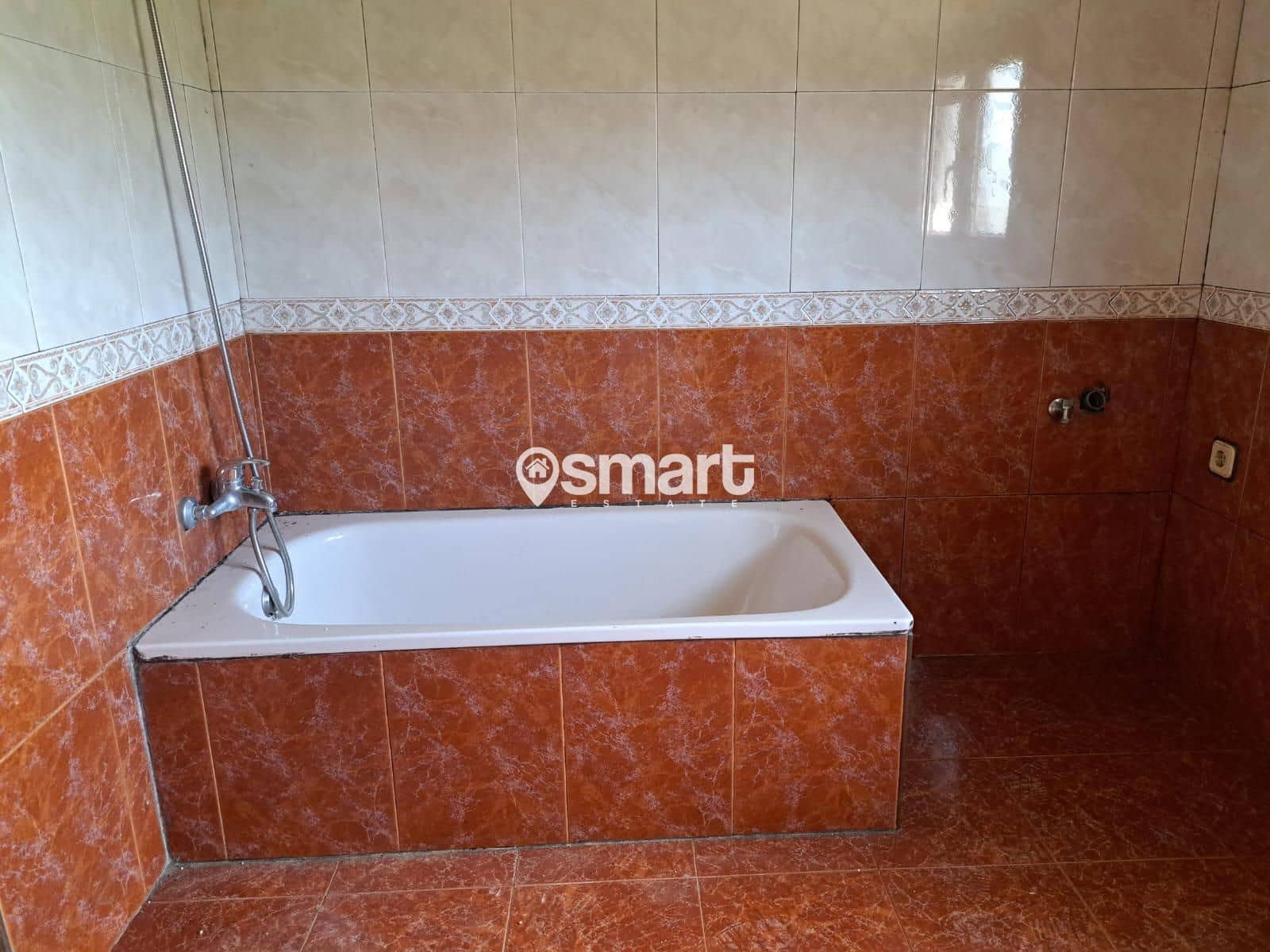 3 bedroom Villa for sale in Siero - € 45,000 (Ref: 8562961)