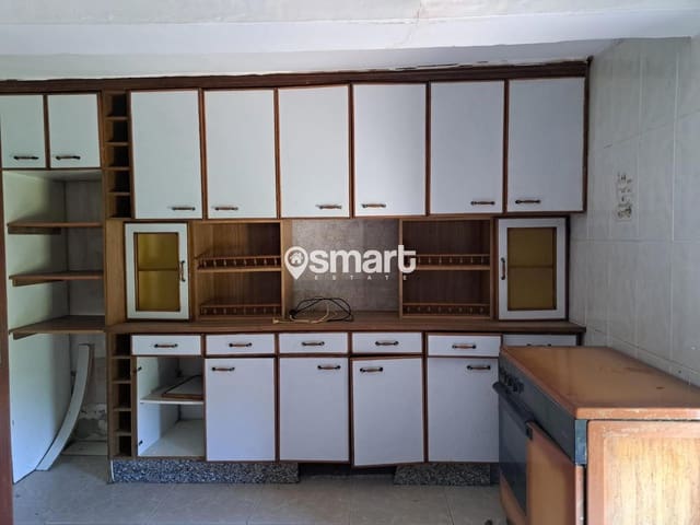 3 bedroom Villa for sale in Siero - € 45,000 (Ref: 8562961)