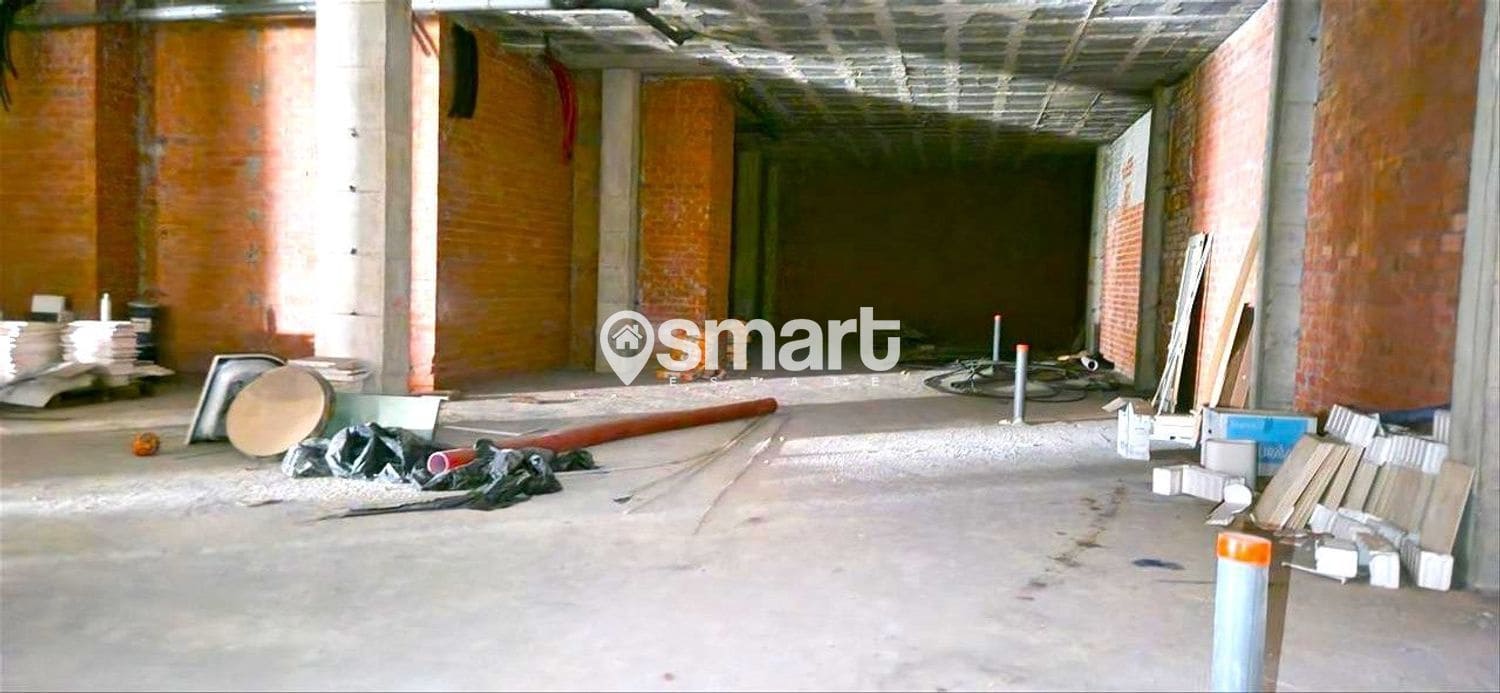 Komercyjne na sprzedaż w Oviedo - 324 000 € (Ref: 8596637)