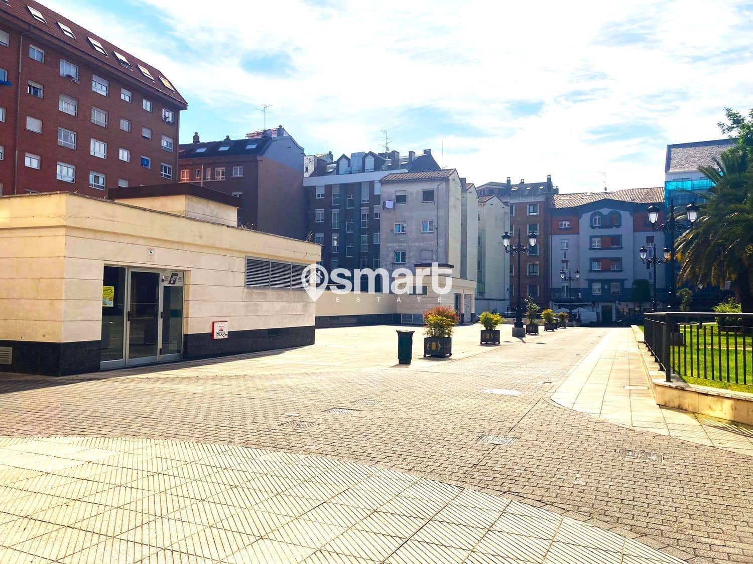 Komercyjne na sprzedaż w Oviedo - 324 000 € (Ref: 8596637)