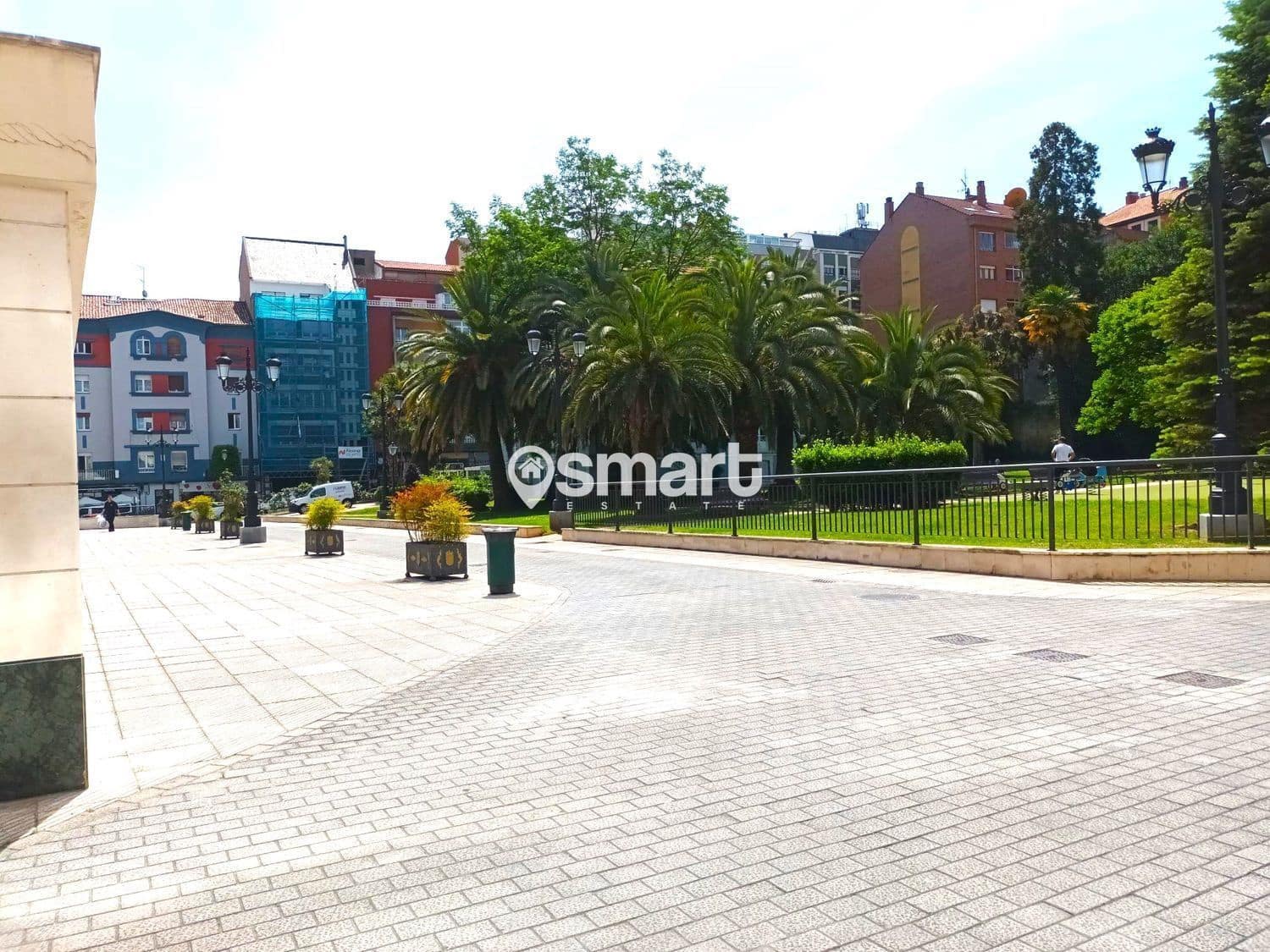 Komercyjne na sprzedaż w Oviedo - 324 000 € (Ref: 8596637)