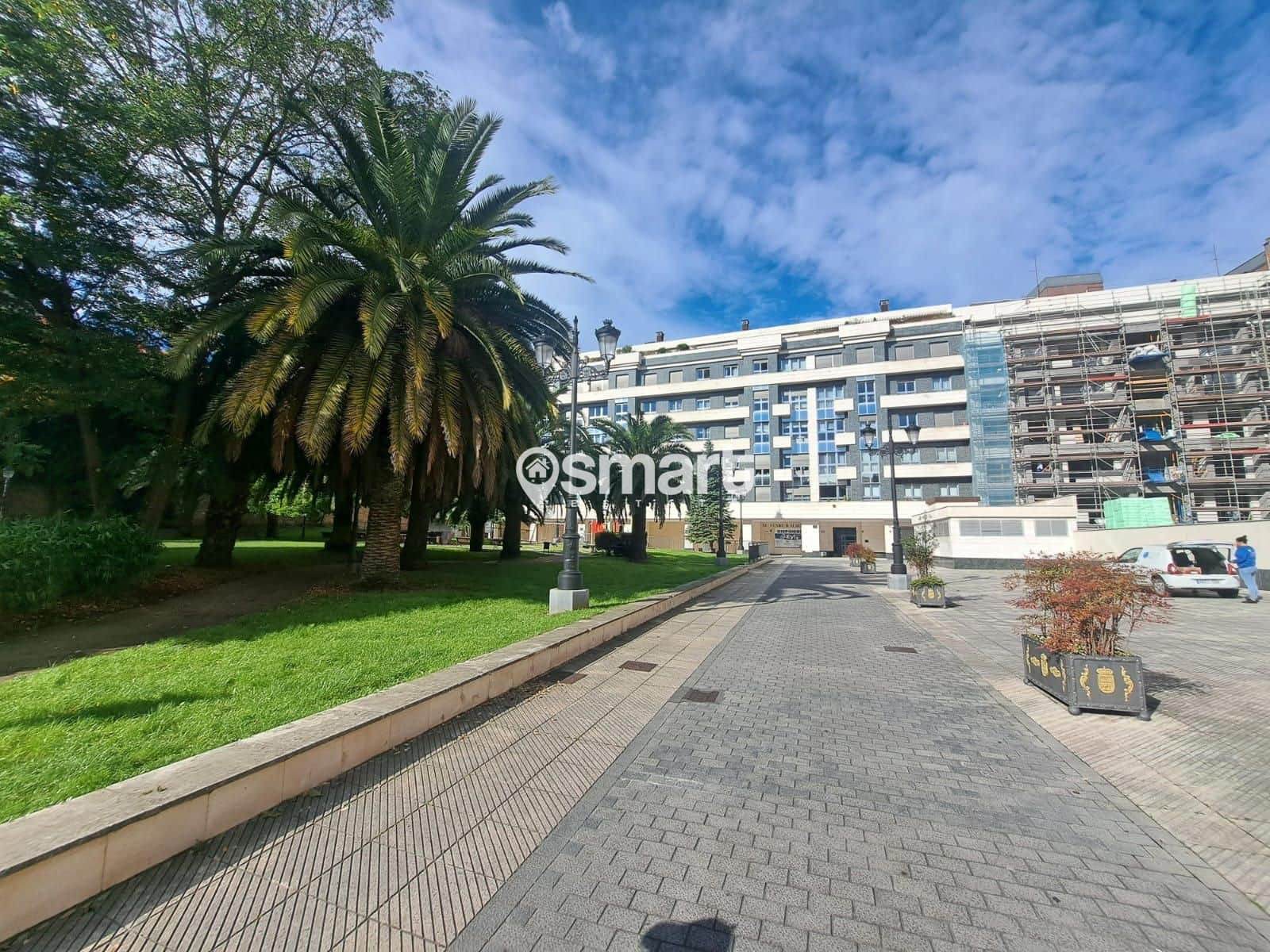 Komercyjne na sprzedaż w Oviedo - 324 000 € (Ref: 8596637)