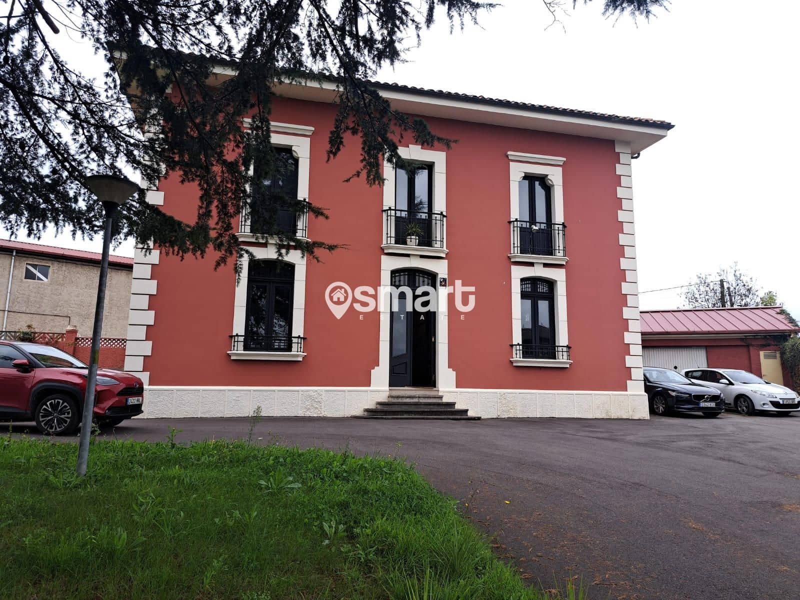 Villa til salgs i Pola de Siero - € 590 000 (Ref: 8607659)