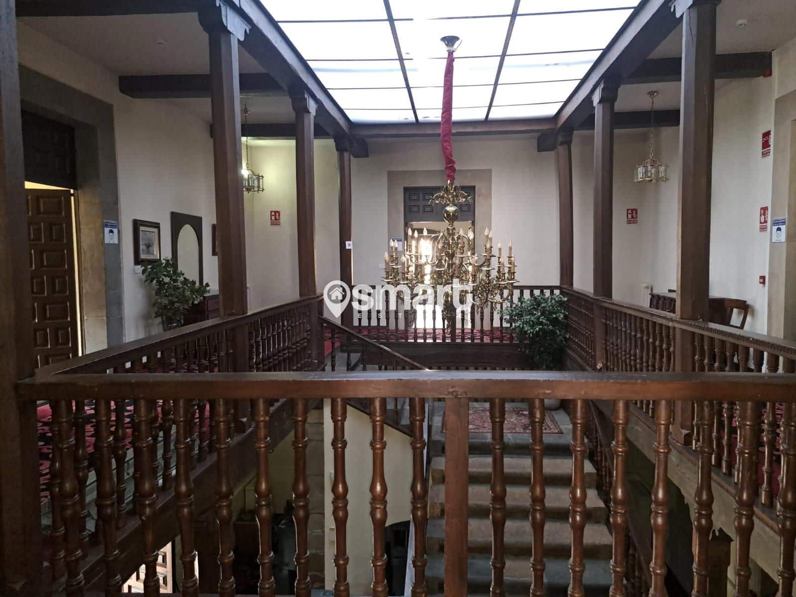 18 sovrum Villa till salu i Siero - 1 700 000 € (Ref: 8607660)