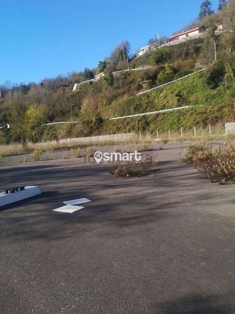 Erhverv til salg i Mieres - € 261.000 (Ref: 8644279)