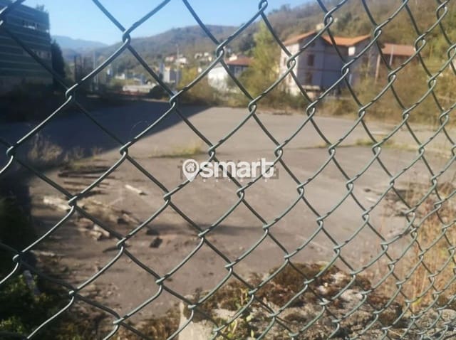 Erhverv til salg i Mieres - € 261.000 (Ref: 8644279)