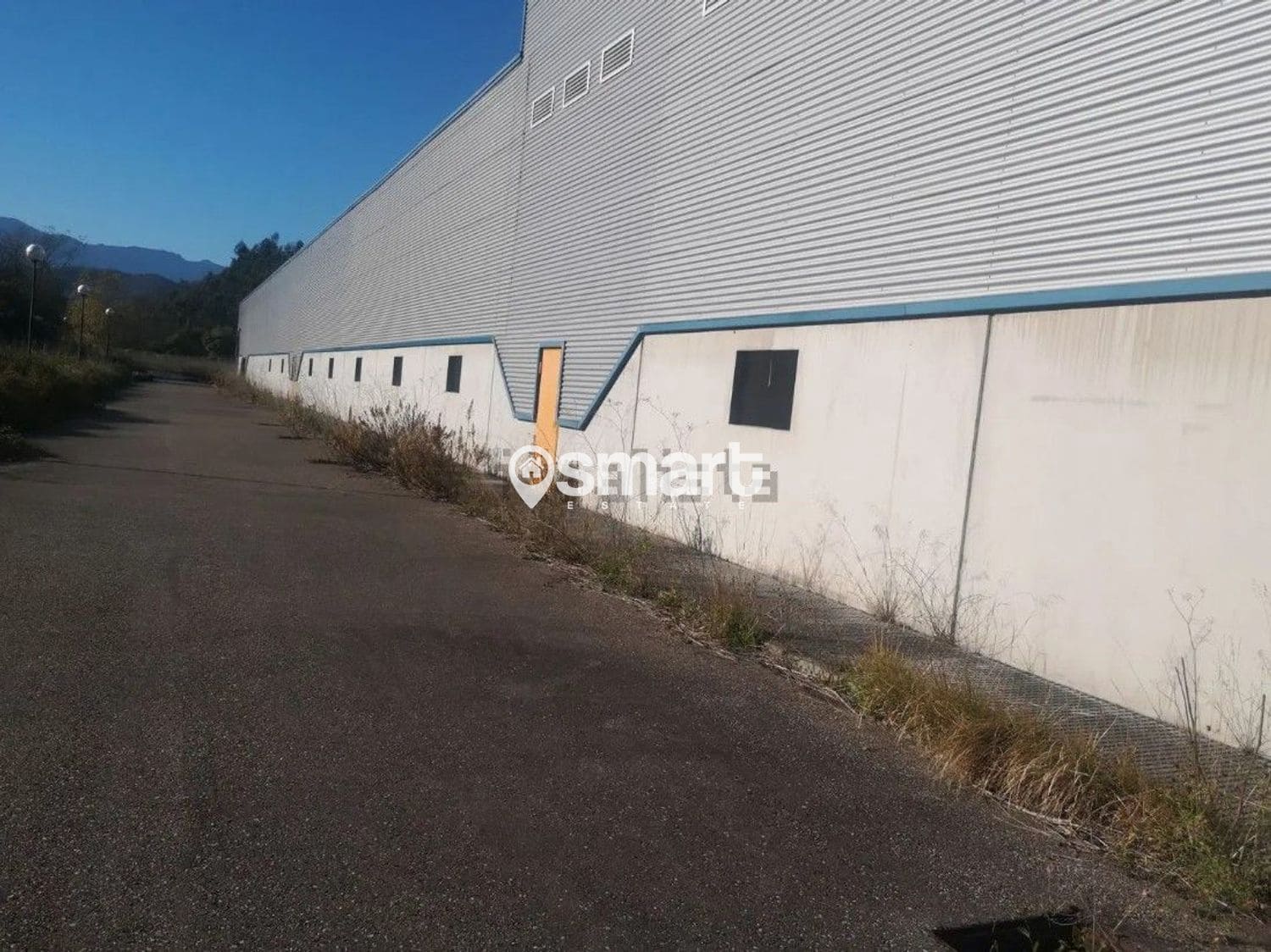 Erhverv til salg i Mieres - € 261.000 (Ref: 8644279)