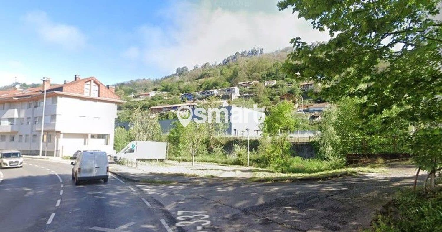 Erhverv til salg i Mieres - € 261.000 (Ref: 8644279)