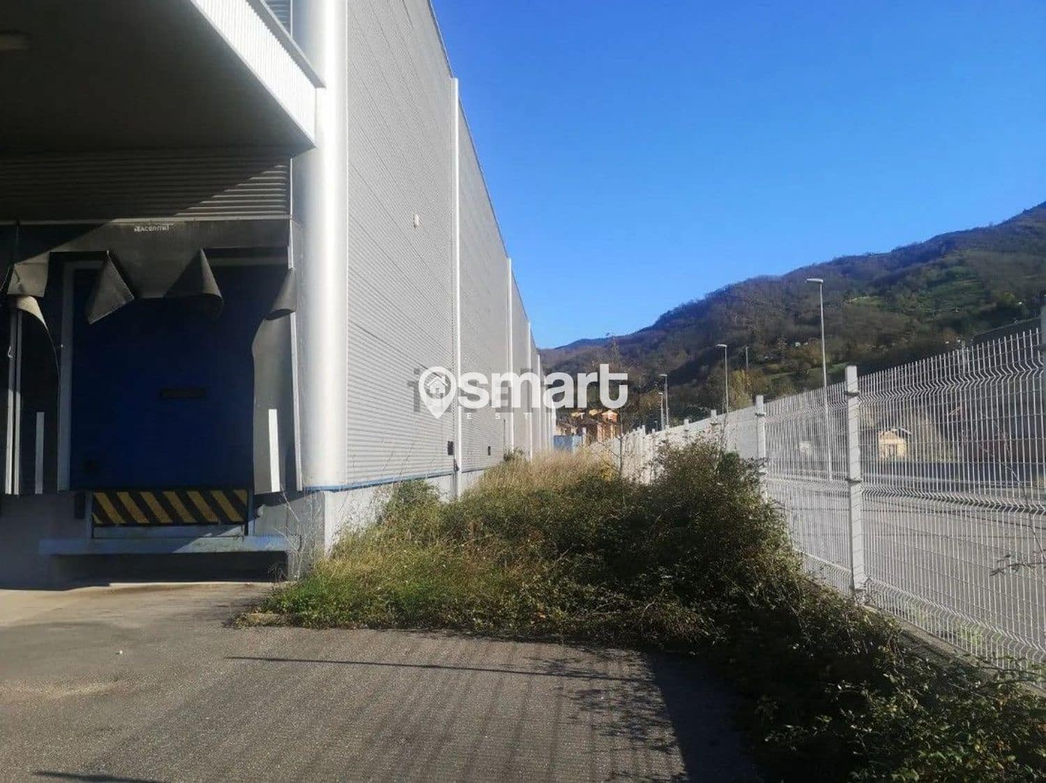 Erhverv til salg i Mieres - € 261.000 (Ref: 8644279)