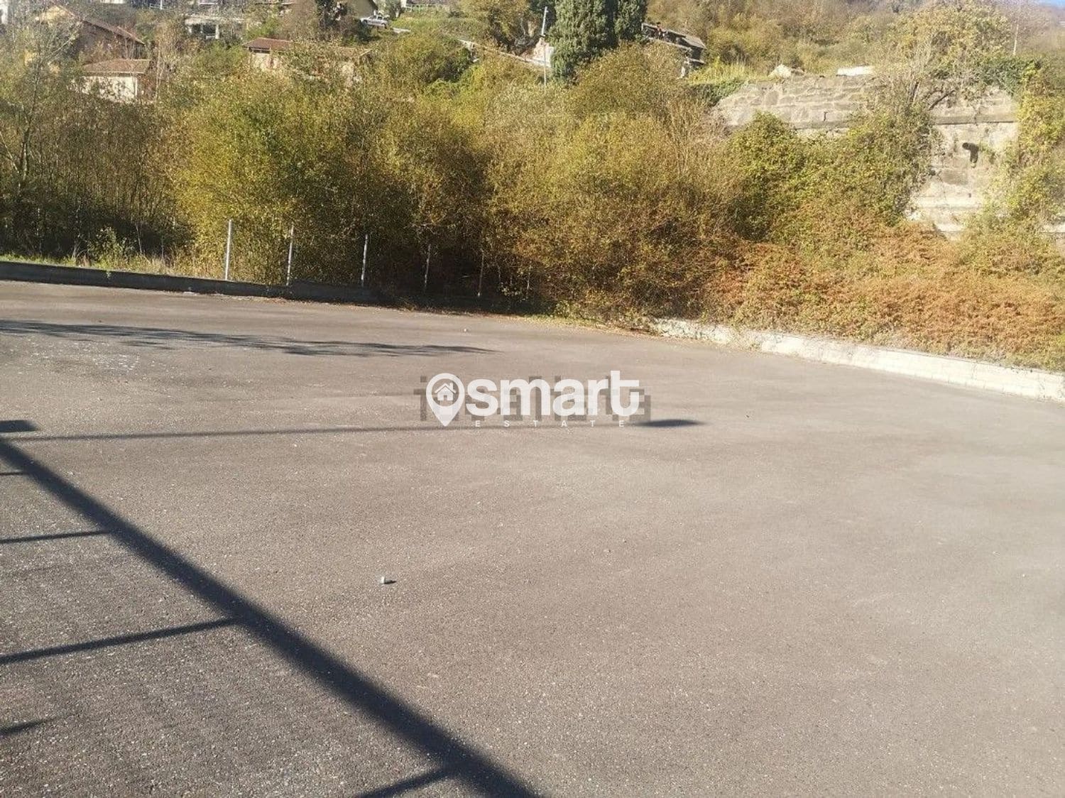 Erhverv til salg i Mieres - € 261.000 (Ref: 8644279)