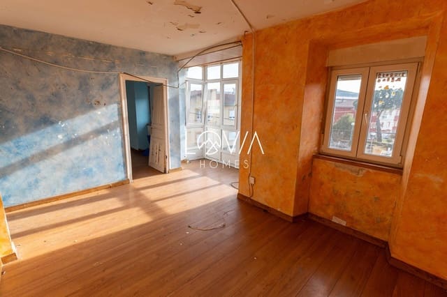 Piso de 3 habitaciones en Reinosa en venta - 46.000 € (Ref: 8699207)