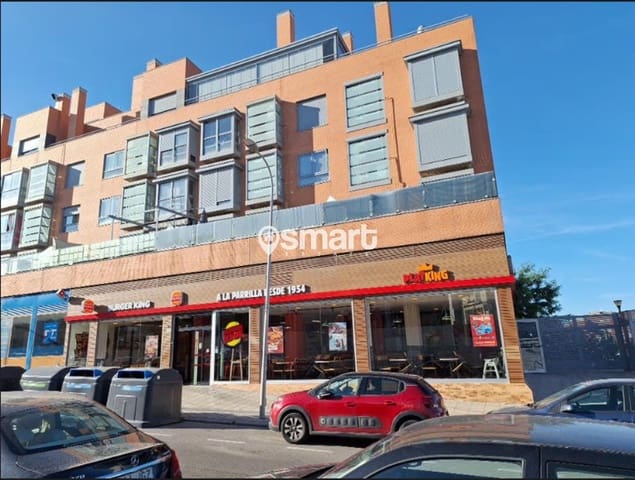 Garage for sale in Casco Histórico de Vicálvaro, Madrid city - € 14,400 (Ref: 8703316)