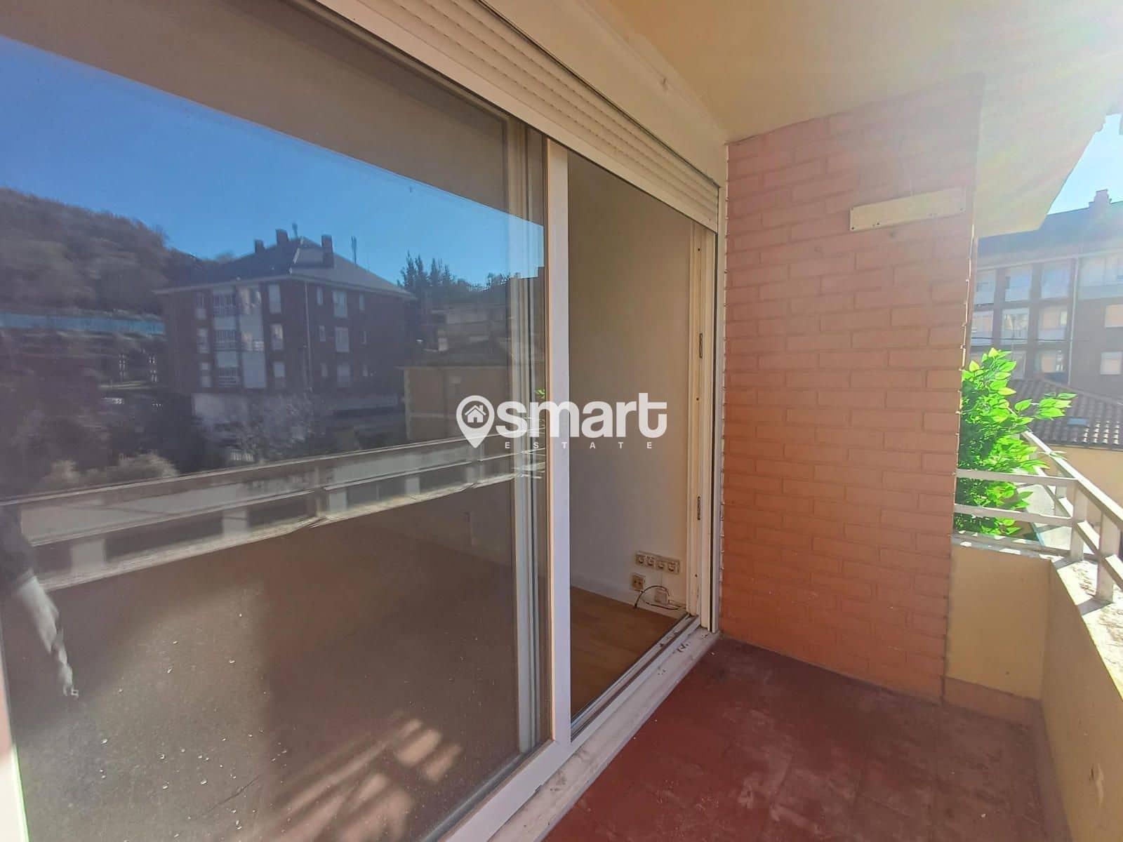 2 soveværelse Lejlighed til salg i Los Corrales de Buelna - € 101.000 (Ref: 8708719)