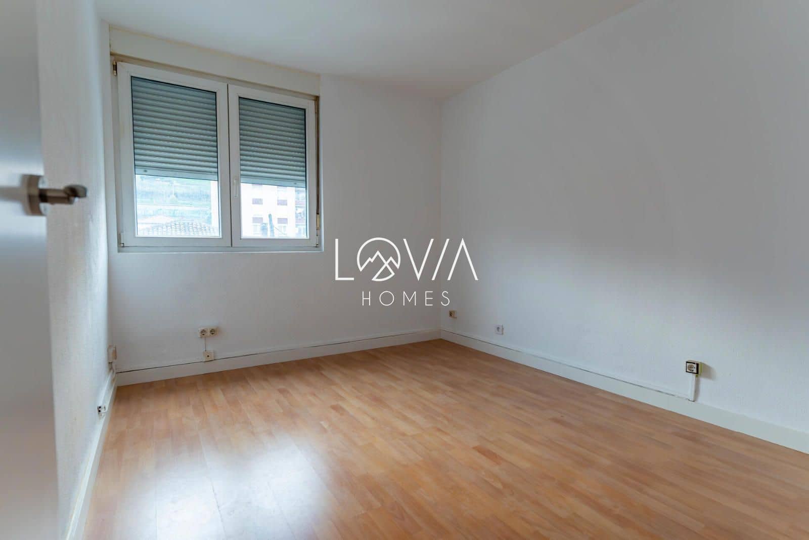 2 sypialnia Mieszkanie na sprzedaż w Los Corrales de Buelna - 101 000 € (Ref: 8708719)