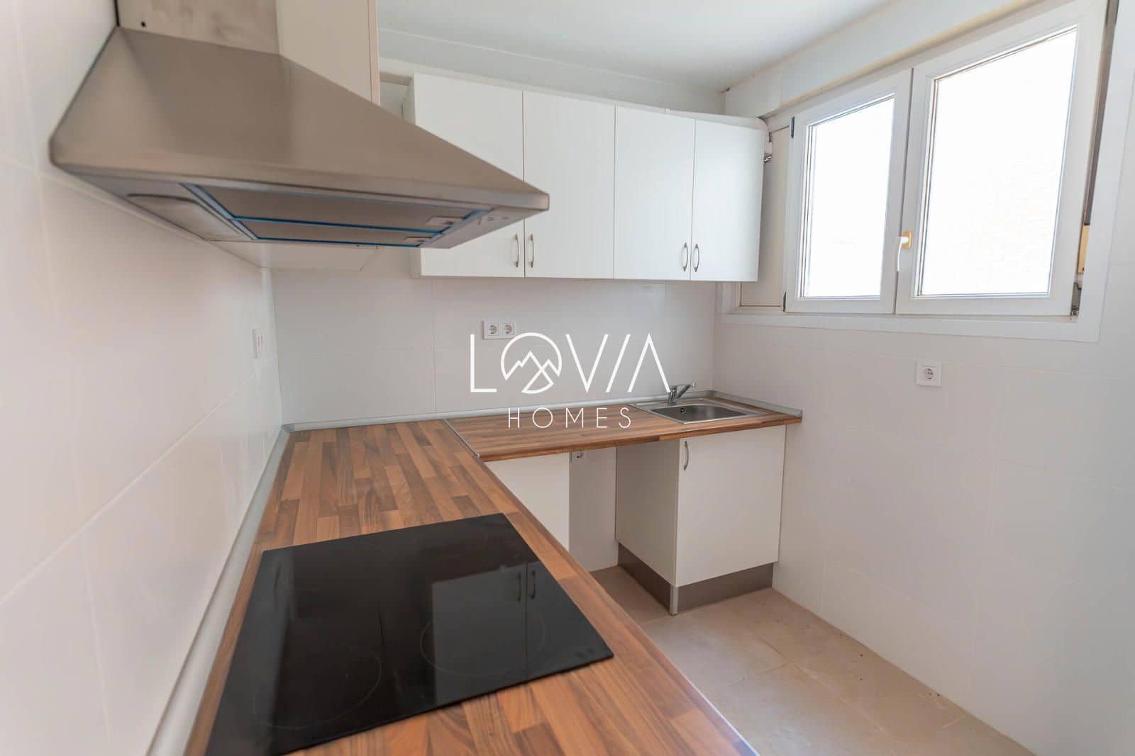 2 sypialnia Mieszkanie na sprzedaż w Los Corrales de Buelna - 101 000 € (Ref: 8708719)